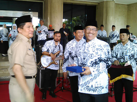 Pencarian PGRI Sukajadi - Persatuan Guru Republik Indonesia Cabang Sukajadi